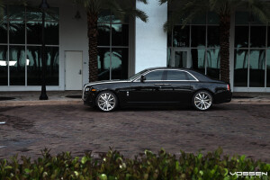 2010 Rolls-Royce Ghost