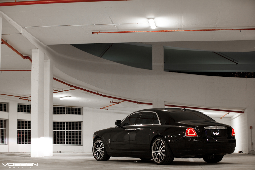 2010 Rolls-Royce Ghost photo