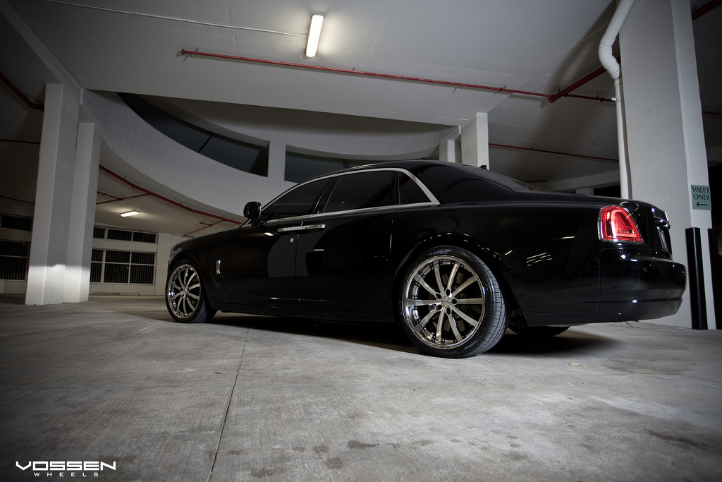 2010 Rolls-Royce Ghost photo