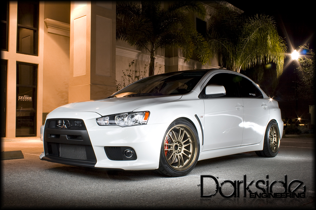 2008 Mitsubishi Lancer Evolution photo