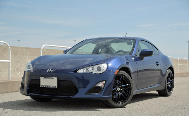 2013 Scion FR-S photo