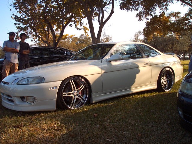 2000 Lexus  SC 400 photo