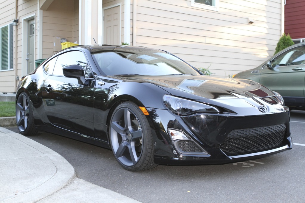 2013 Scion FR-S photo