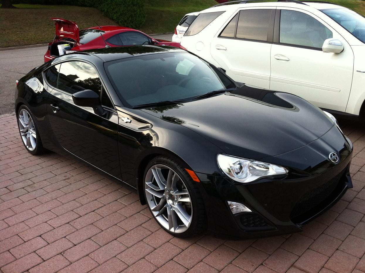 2013 Scion FR-S photo
