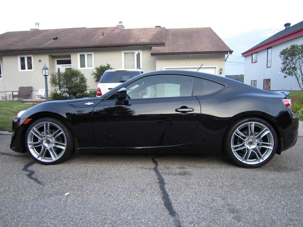 2013 Scion FR-S photo