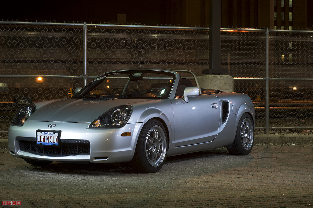 2002 Toyota MR2 Spyder photo