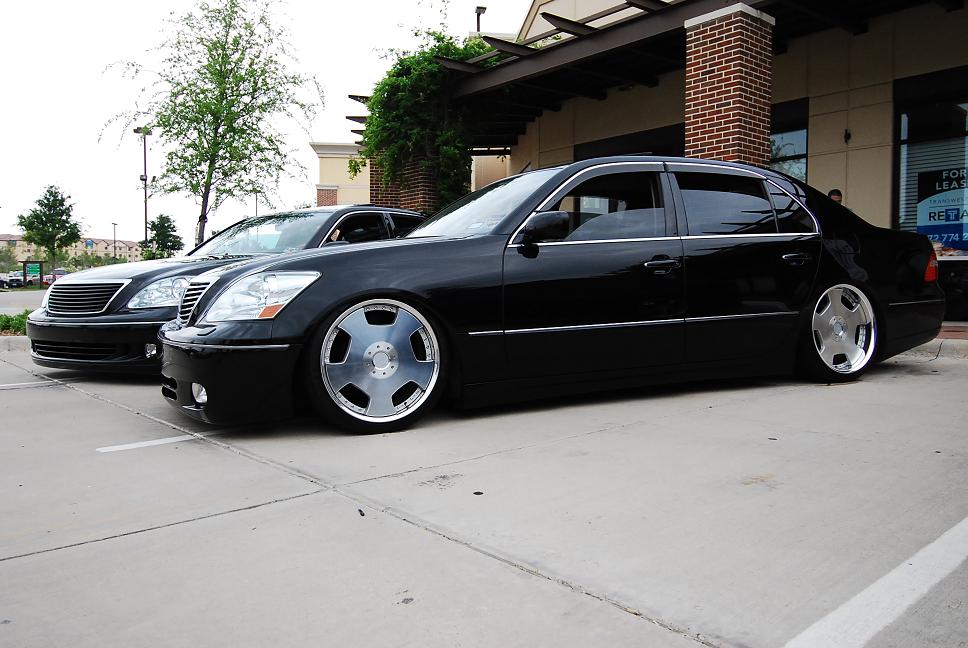 2001 Lexus LS 430 photo