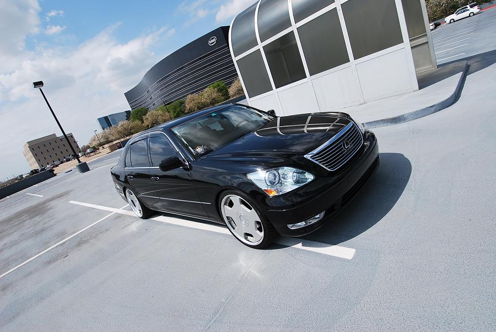 2001 Lexus LS 430 photo