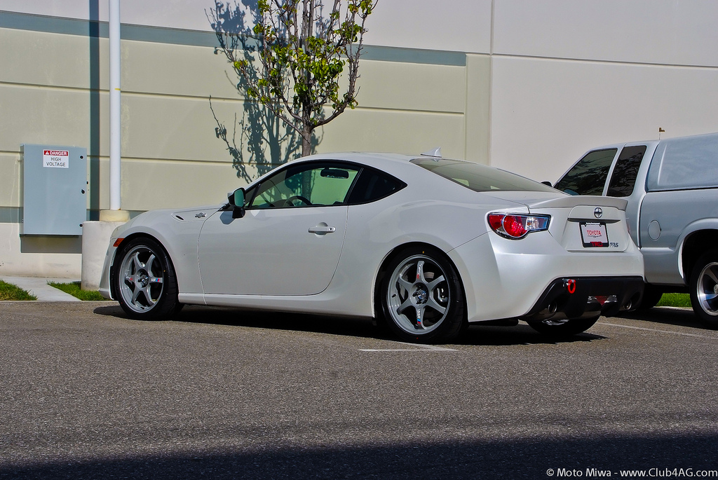 2013 Subaru BRZ photo