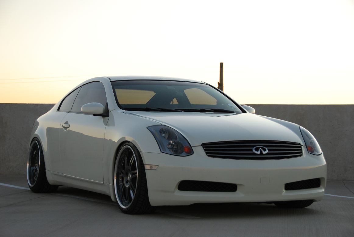 2005 Infiniti G35 photo
