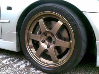 2001 Lexus IS 300 photo