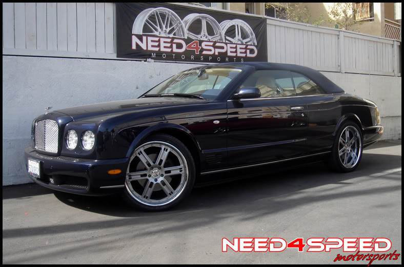 2008 Bentley Azure photo