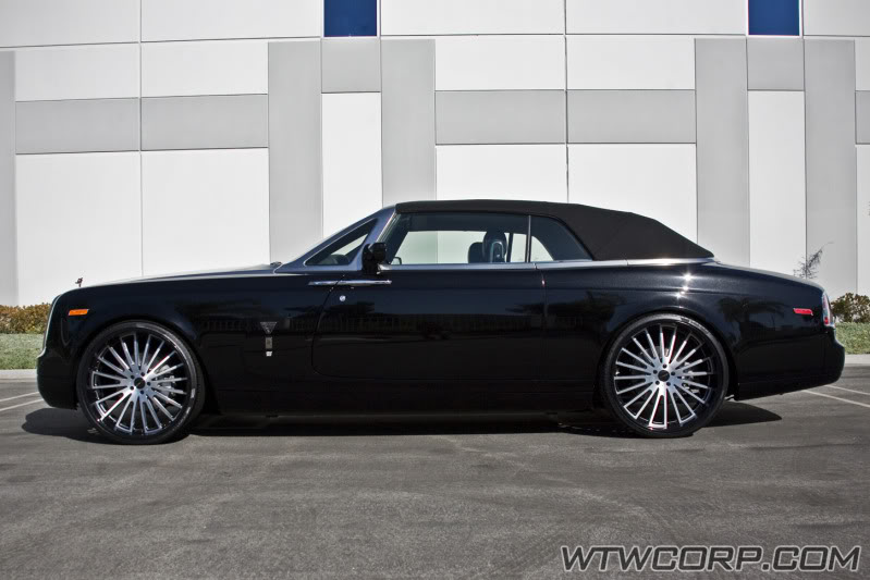 2009 Rolls-Royce Phantom Drophead Coupe photo