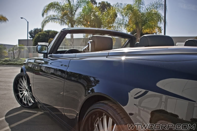 2009 Rolls-Royce Phantom Drophead Coupe photo