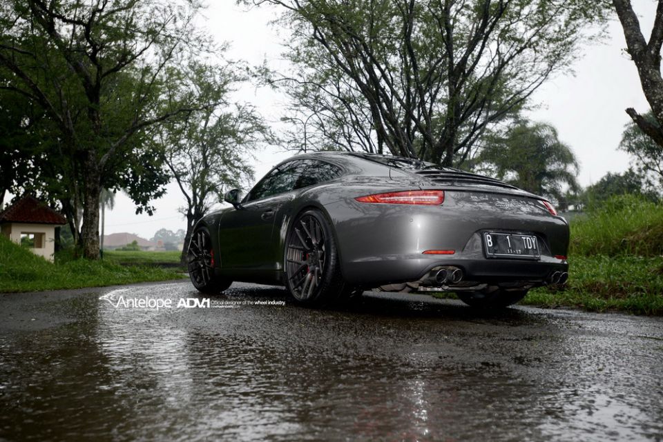 2015 Porsche 911 photo