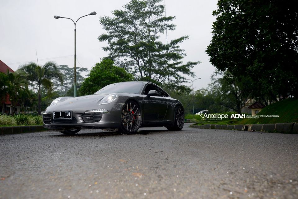 2015 Porsche 911 photo