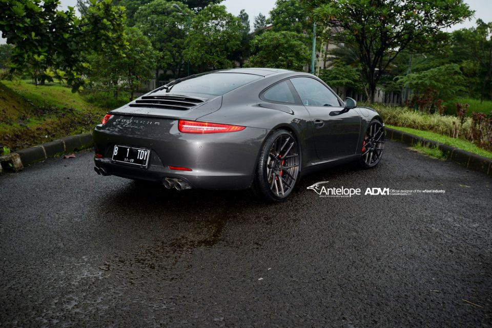 2015 Porsche 911 photo