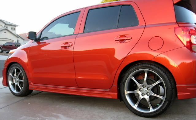 2009 Scion xD photo