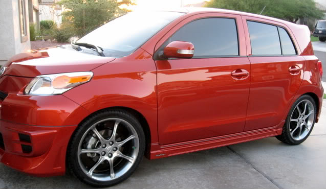 2009 Scion xD photo