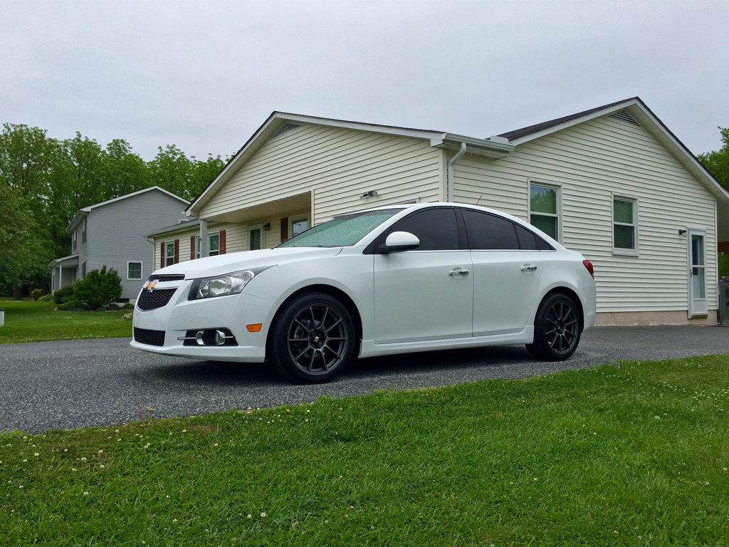 2011 Chevrolet Cruze photo