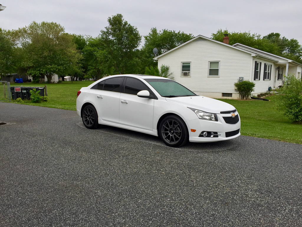2011 Chevrolet Cruze photo