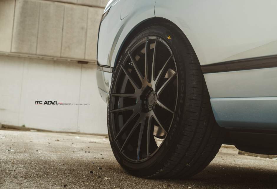 2015 Land Rover Range Rover photo