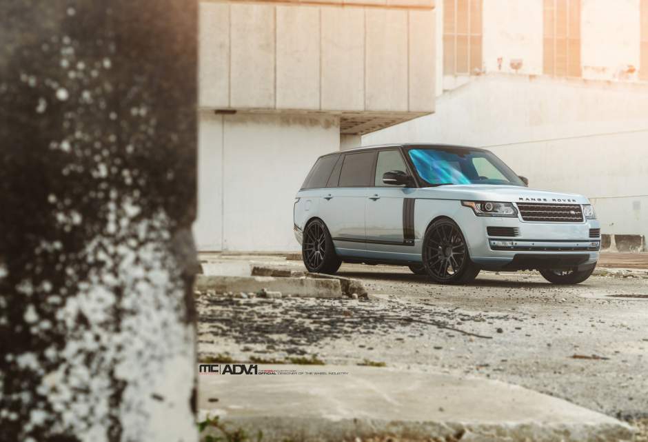 2015 Land Rover Range Rover photo