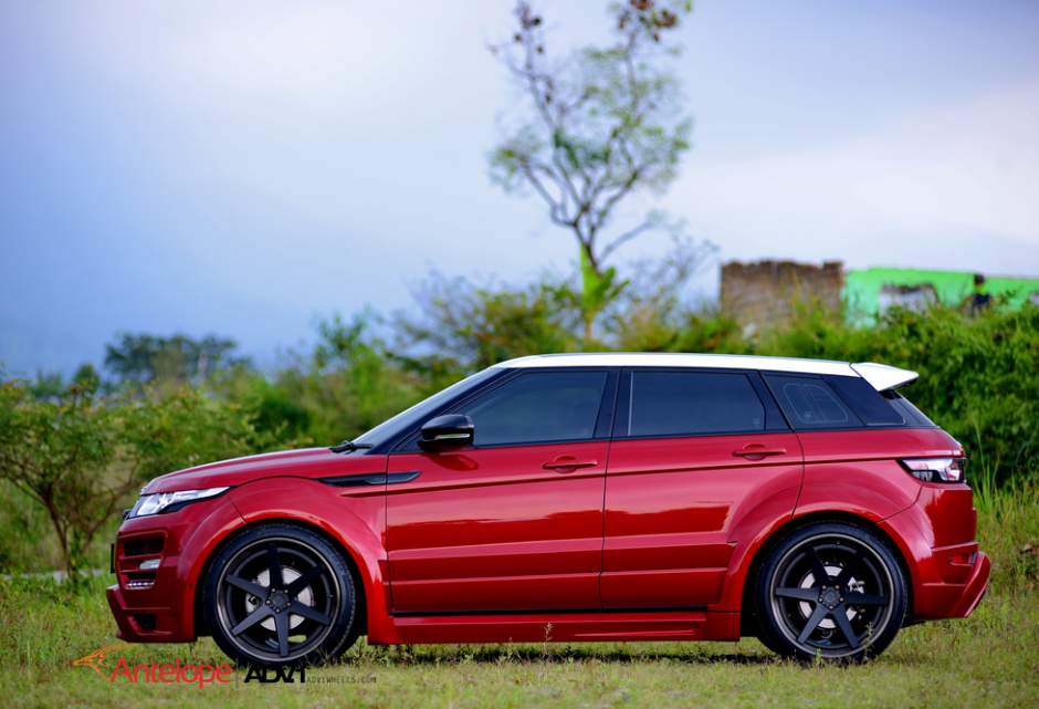 2014 Land Rover Range Rover Evoque photo