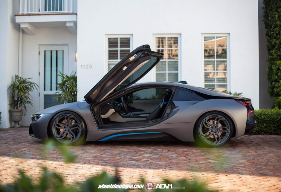2015 BMW i8 photo