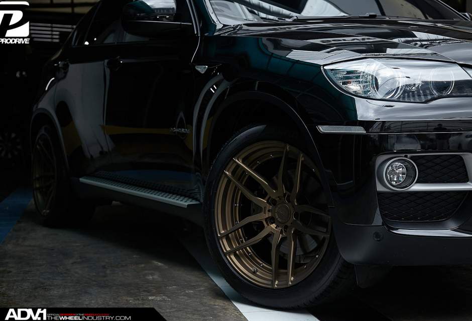 2014 BMW X6 photo