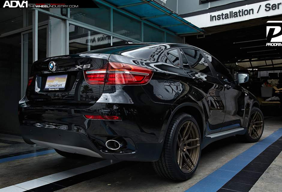 2014 BMW X6 photo