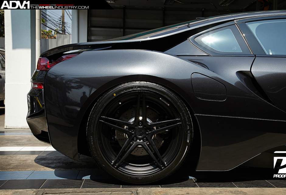 2015 BMW i8 photo