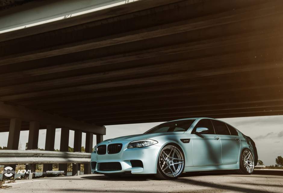 2013 BMW M5 photo