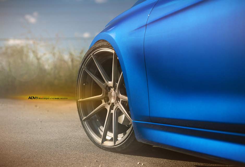 2013 BMW 335 photo