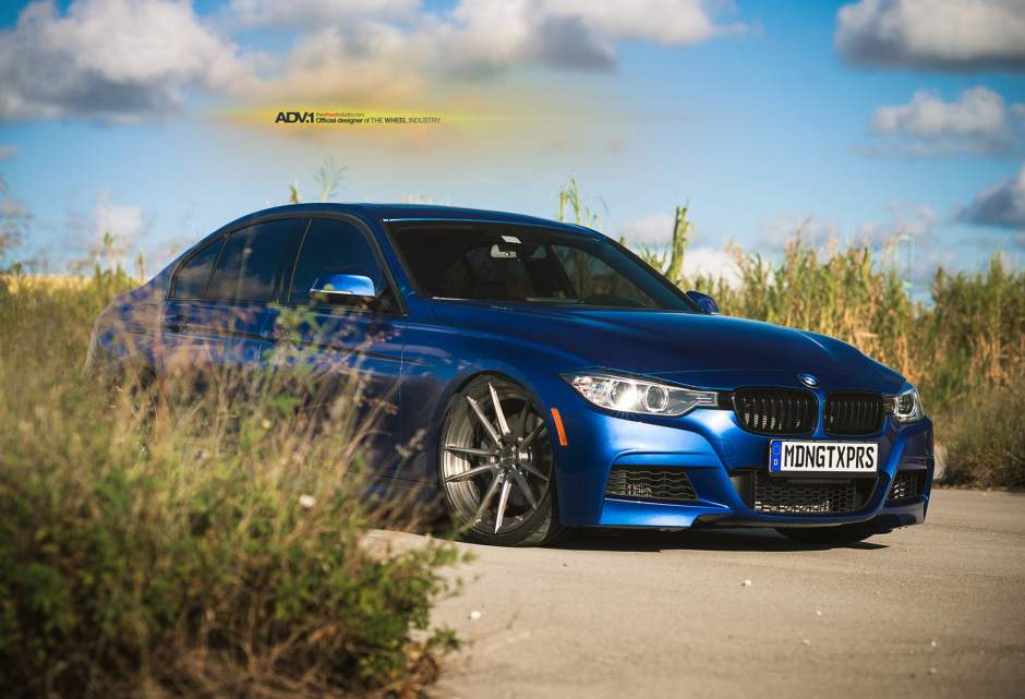 2013 BMW 335 photo