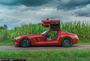 2011 Mercedes-Benz SLS AMG