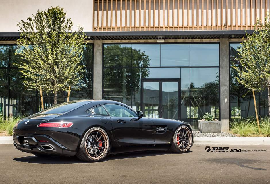 2016 Mercedes-Benz AMG GT photo