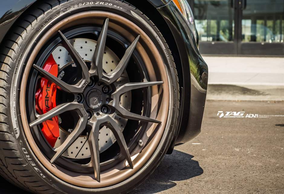 2016 Mercedes-Benz AMG GT photo