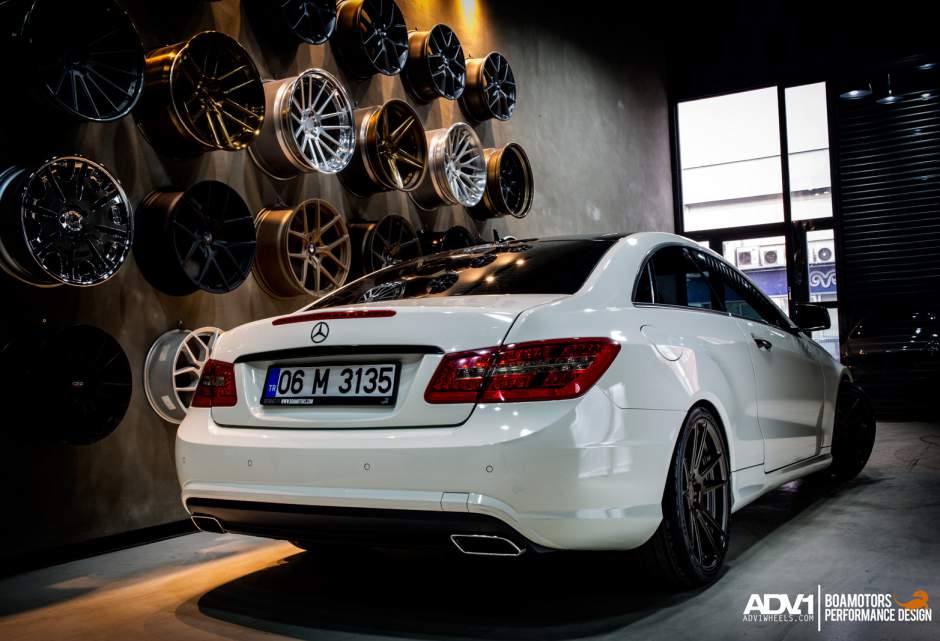 2015 Mercedes-Benz E-Class photo