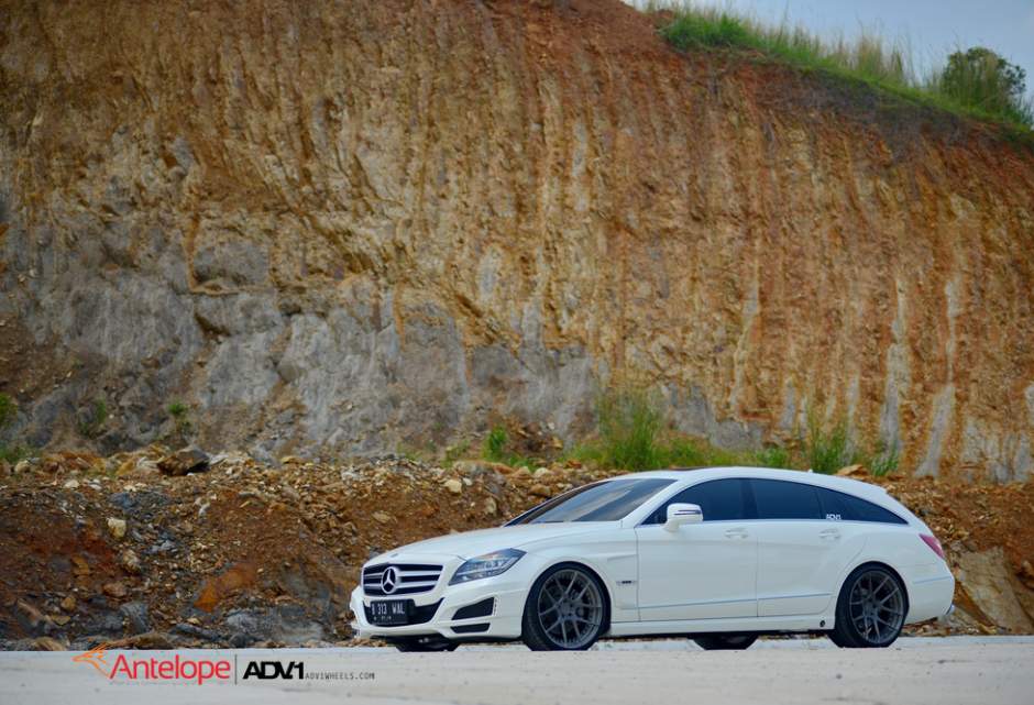 2013 Mercedes-Benz CLS-Class photo