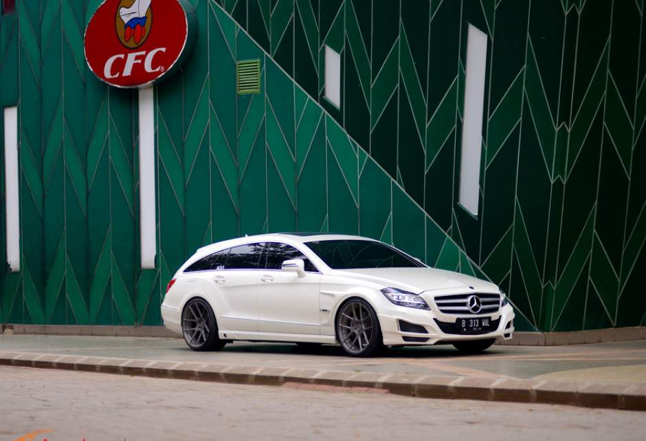 2013 Mercedes-Benz CLS-Class photo