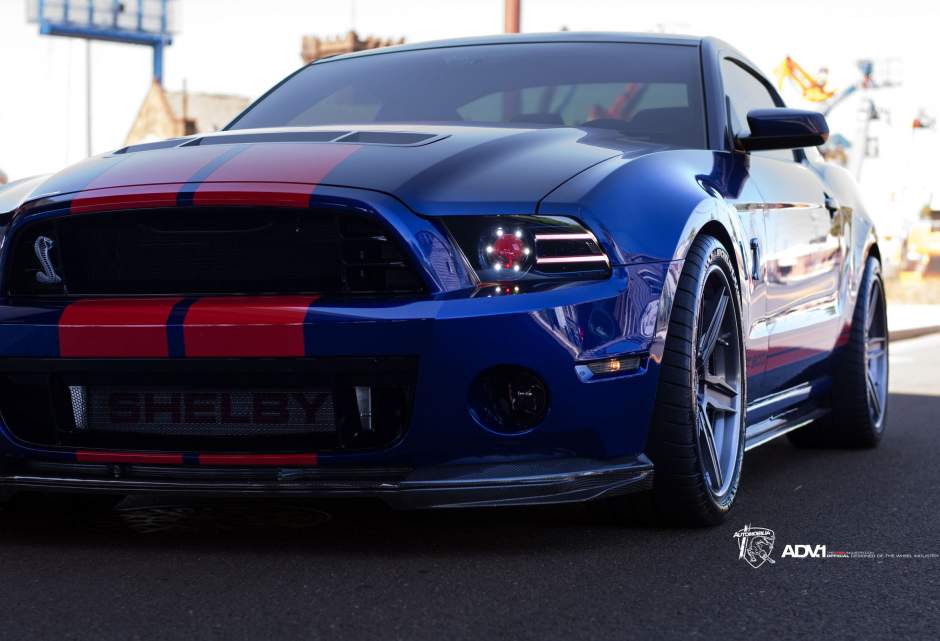 2014 Ford Shelby GT500 photo