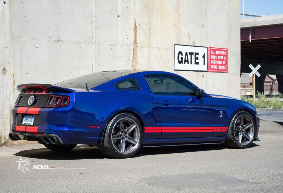 2014 Ford Shelby GT500 photo