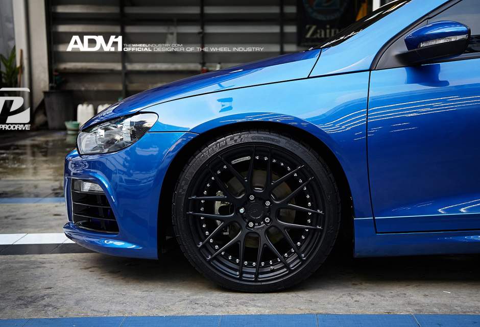 2009 Volkswagen Scirocco photo