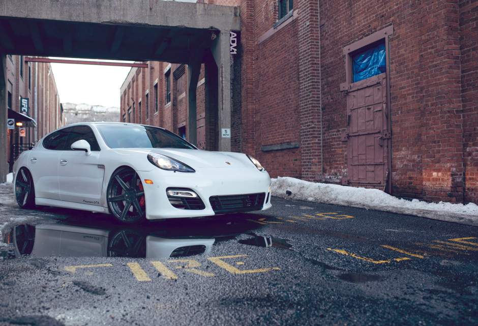 2012 Porsche Panamera photo