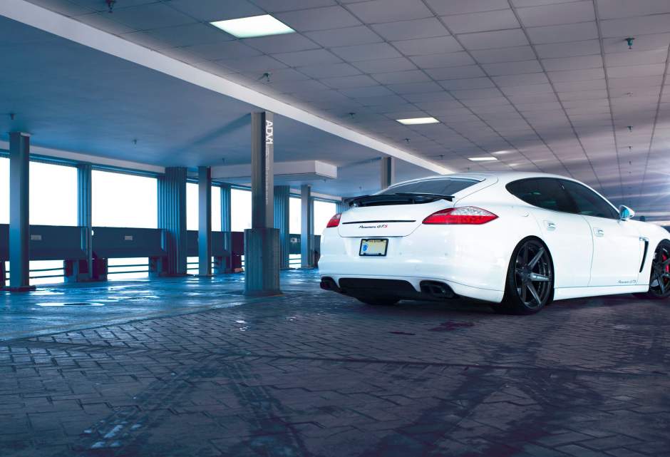 2012 Porsche Panamera photo