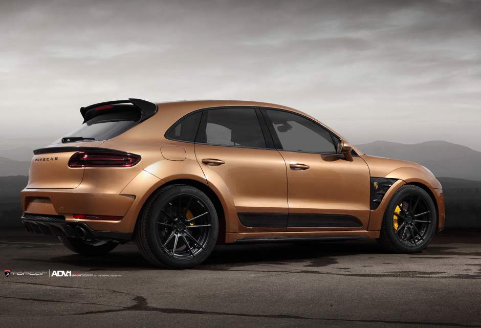 2015 Porsche Macan photo