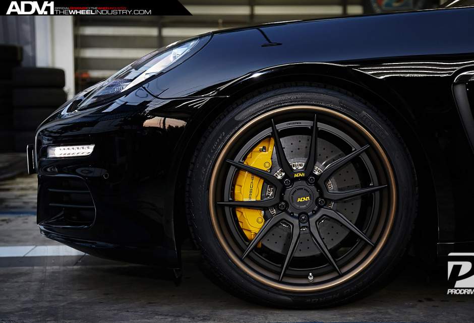 2015 Porsche Panamera photo