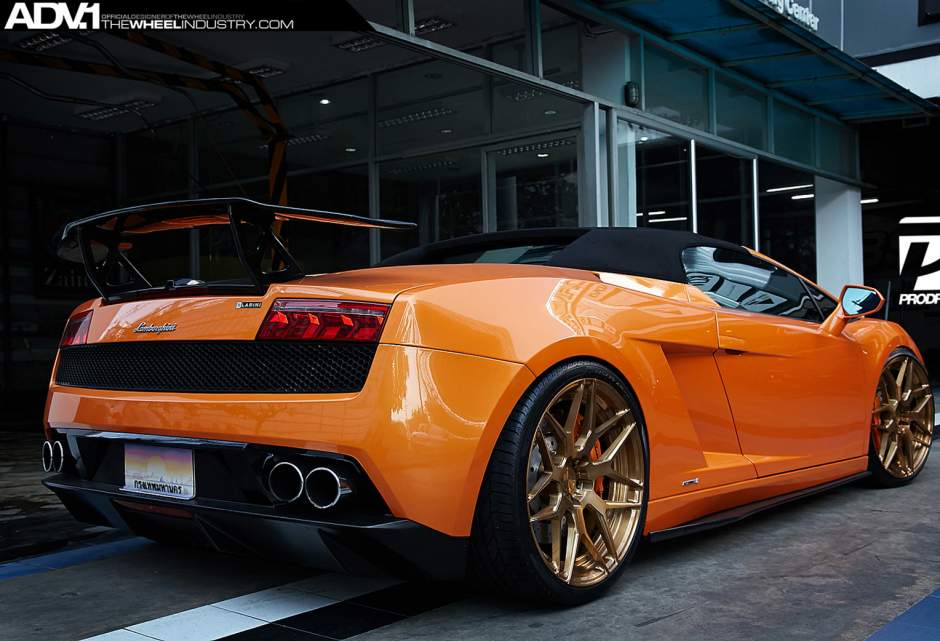 2013 Lamborghini Gallardo photo