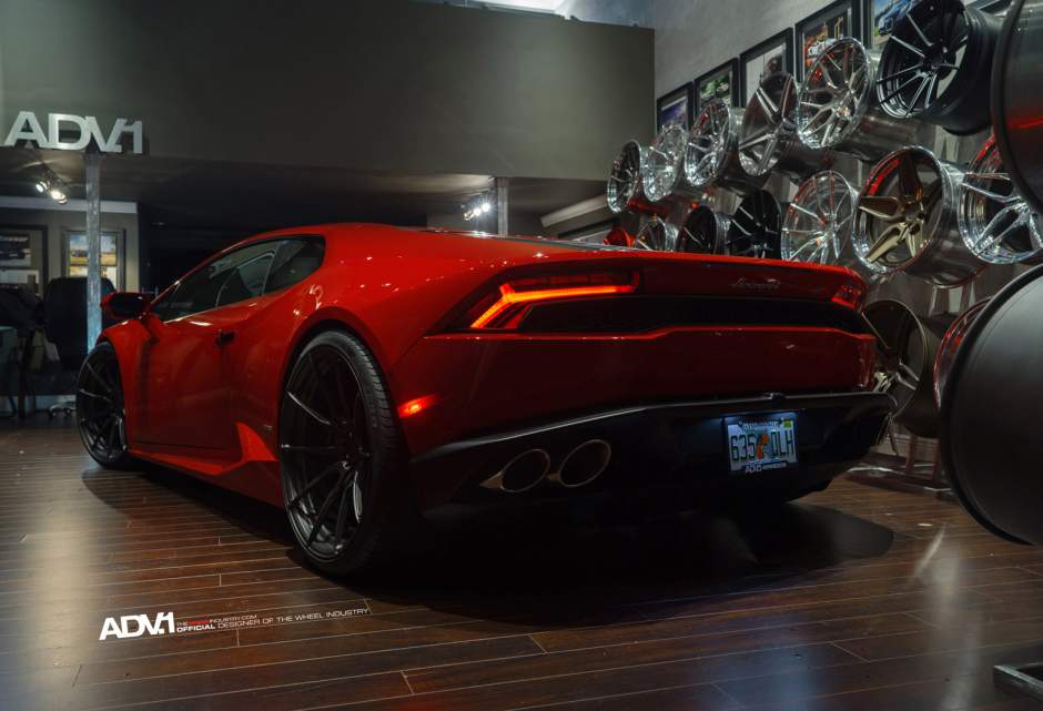 2015 Lamborghini Huracan photo